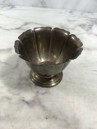 Collectible Serving Small Silver Finger Bowl Tulip Footed Ice Cream Bowl Vintage