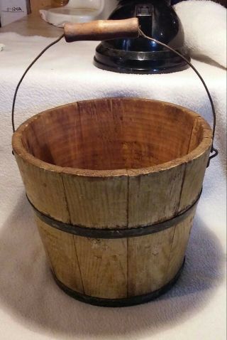 Vintage Antique Primitive Wooden Bucket With Bail Handel & Metal Straping