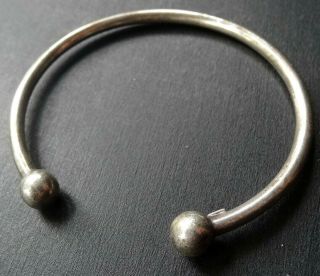 Vintage 925 Sterling Silver Bead Terminal Torque Bangle Bracelet - H41