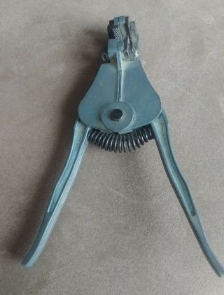 Vintage Ideal Industries Stripmaster Wire Stripper,  Made In The Usa 10 - 18