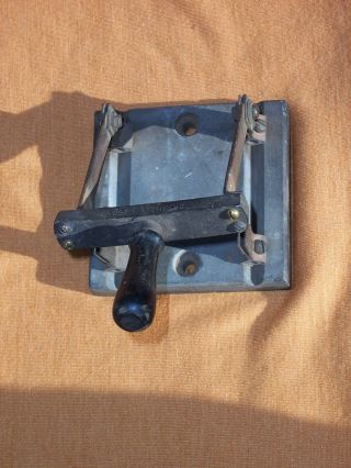 Vintage Small Knife Switch 3