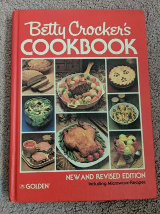 (1c2) Vintage Betty Crocker Cookbook And Revised Edition 1978
