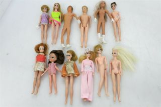 12x Vintage Topper Dawn Similar Small Dolls - Some Dressed/ Some Not