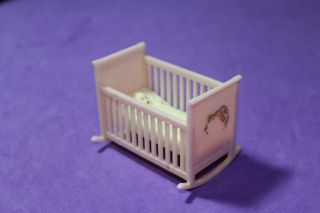 Vtg Dollhouse Miniature Antique Renwal Baby Nursery Cradle Furniture Accessory