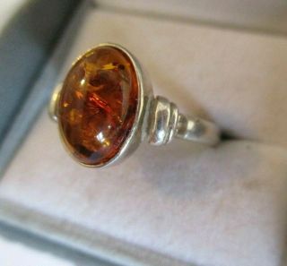 Vintage Solid Sterling Silver Cabochon Amber Ring Size R 4