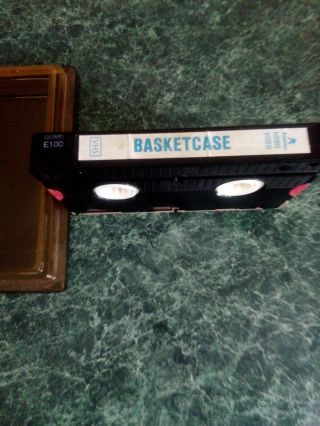 Basket Case Rare Horror Vintage VHS Pal Video Cassette Clamshell Roadshow 4