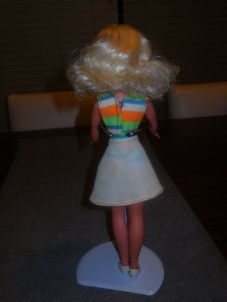 VINTAGE 1973 FUNTIME SINDY DOLL,  IN ALL OUTFIT. 4