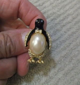 Vintage Goldtone Penguin Pin With A Faux Pearl & Blue & Clear Rhinestones