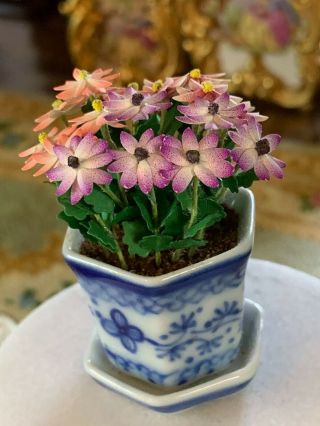 Artisan Miniature Dollhouse Porcelain Hexagon Blue White Pot w/ 20 Silk Flowers 3