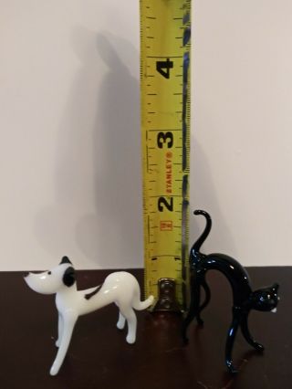 Vintage Miniature Hand Blown Glass Dog And 1 Black Cats Made In Japan.