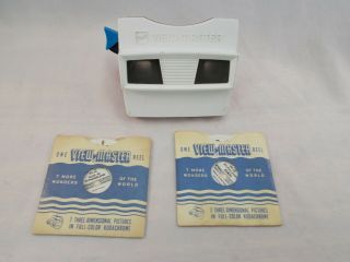 Vintage GAF ViewMaster Red and White with Blue Handle and 4 Reels/Slides Disney 2