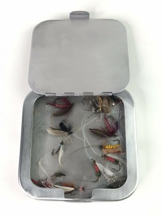 Vintage Wheatley Silmalloy Metal Fly Fishing Box 4 3/8 x 4 3/8 70,  Flies 7