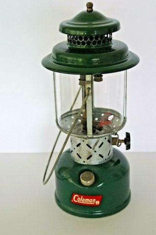1961 Coleman Lantern 220e Pyrex Glass Globe Dual Mantle Sunshine Of The Night