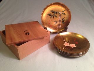 Vintage 6 Japanese Tea Plates Gold Foil Lacquer,  Hand Painted,  5.  5 " W/wooden Box