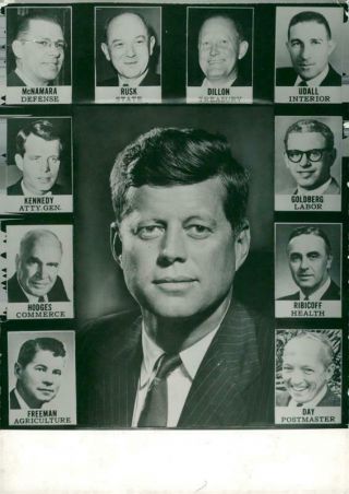 Portrait Of Us President John F.  Kennedy And His Delegates.  - Vintage Photo
