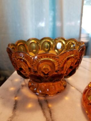 2 Vintage Moon and Stars Amber Gold Glass Covered Pedestal Candy Dish L.  E Smith 3