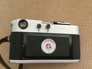Leica M4 35mm Range Finder Film Camera with Leitz Summicron Lens 4