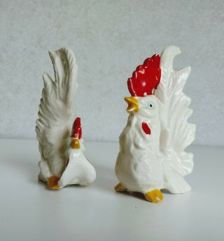 Vintage White Roosters Salt and Pepper Shakers Artmark Japan chickens 4