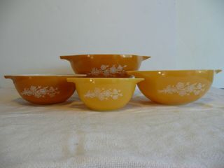 Vintage Pyrex Butterfly Gold 2 Cinderella Mixing Bowls Set Of 4