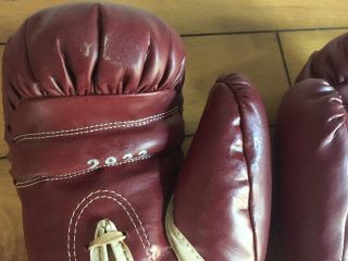 Vintage Everlast Boxing Gloves Numbered 2922 Reddish Brown w/ Laces 10 Oz 3