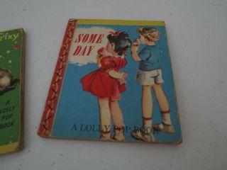 SPIKE & TRIXY ON THE FARM Vintage 1950 ' s Mini Lolly Pop Children ' s Book plus 2 4