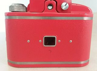 VINTAGE RED BEACON TWO - TWENTY FIVE CAMERA W/FLASH REFLECTOR,  BULB,  & COVER 4