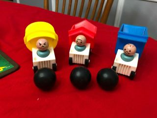 Vintage 1965 Fisher Price Little People 979 Dump Truckers Complete 4