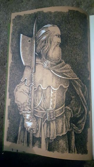 Folio Society: Sir Gawain And The Green Knight 4
