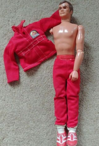 Vintage 1975 Kenner Six Million Dollar Man Doll Steve Austin/missing An Arm