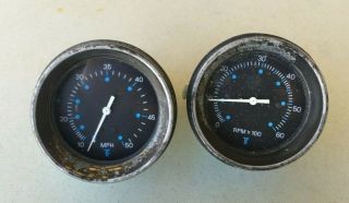Vintage Boat 50 Mph Speedometer And 6000 Rpm Tach 12 Volt