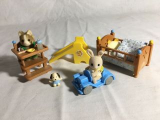 Calico Critters/sylvanian Families Vintage Nursery Crib High Chair Babies