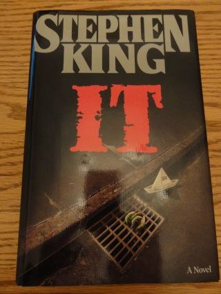 Fabulous Vintage Book Stephen King " It " Viking Press 1986 1st Edition 1st Print