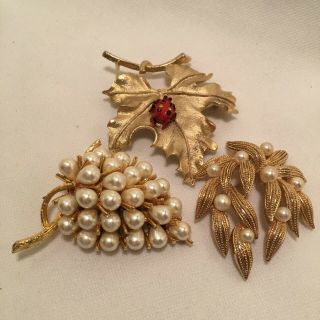 3 Signed Vintage Brooch/pins Trifari Pearl,  Sarah Coventry Bug/ Leaf,  Art Pearl