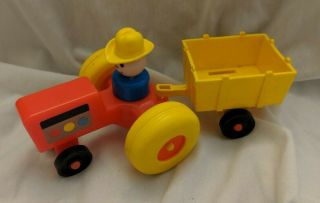 Vintage Fisher Price Little People Farm Tractor w/ Cart and Driver Figure 2