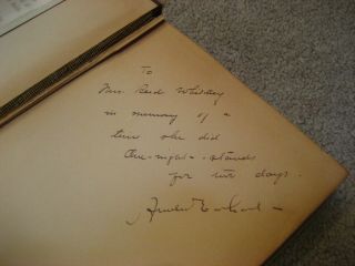 Amelia Earhart ' s book The Fun of It; signed by Amelia Earhart 3