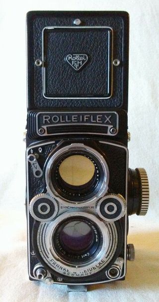 Rolleiflex 3.  5F Model 1 (K4E) - Zeiss 3.  5 Planar 3