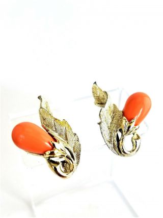 VTG Sara Coventry Simulated Coral Bud Clip On Earrings 2