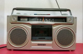 Vintage Sanyo M - 9901 Stereo Boombox Ghetto Blaster Radio Cassette 2