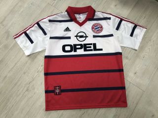 Vintage Bayern Munich Fooball Shirt Size M