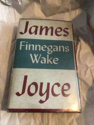 Finnegans Wake,  James Joyce,  The Viking Press,  1939,  First Edition