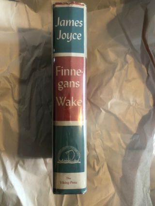 Finnegans Wake,  James Joyce,  The Viking Press,  1939,  First Edition 3