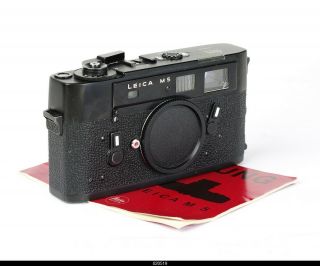 Leica M5 Black 35mm Rangefinder Film Camera 3