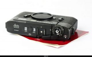 Leica M5 Black 35mm Rangefinder Film Camera 5