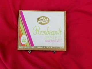 Vintage Rembrandt Soft Pastels by Talens,  Made in Holland 36 Piece Box 2