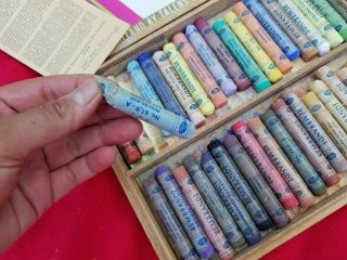 Vintage Rembrandt Soft Pastels by Talens,  Made in Holland 36 Piece Box 5