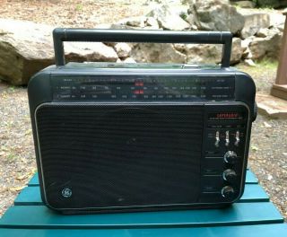 Vintage Ge Superadio 7 - 2887a Long Range Am Fm Radio Hi Performance