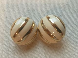 Vintage Enamel Dome Earrings Button Striped Cream And Gold - Tone " 3/4 "