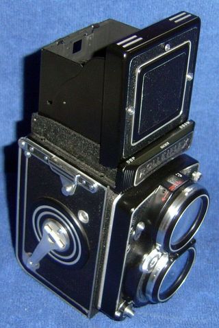 Rollei Rolleiflex 2.  8C Type II (Schneider Xenotar 80mm 2.  8) TLR Camera.  - - 10