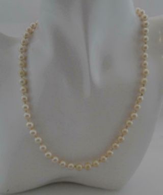 Vintage 1970s Cultured Pearl Necklace 9ct Gold Clasp 16 " Long (f10