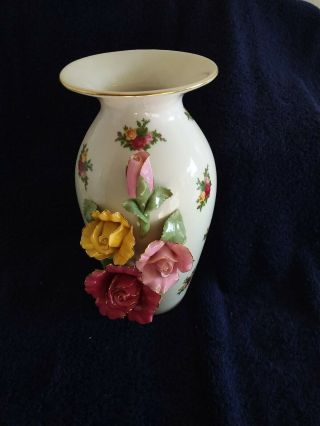 Vintage Royal Albert Bone China England Old Country Rose Vase